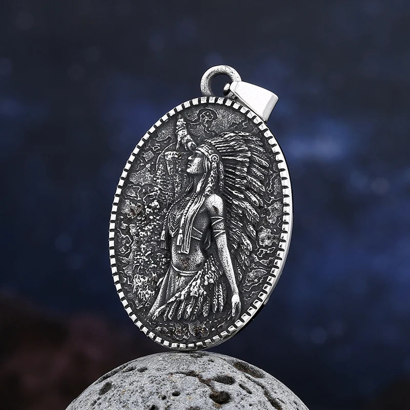 2023 New Stainless Steel Ancient Indian Tribe Round Pendant Necklace For Man Punk Jewelry Choker Unique Chain Trendy Jewelry