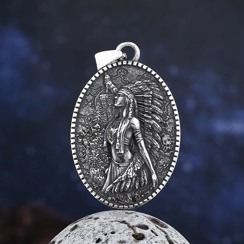 2023 New Stainless Steel Ancient Indian Tribe Round Pendant Necklace For Man Punk Jewelry Choker Unique Chain Trendy Jewelry